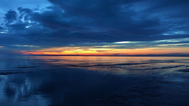 Päikeseloojang Merre. Sunset At Sea